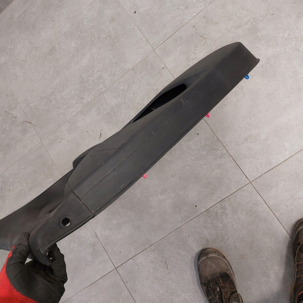 фото №5, Hyundai ix35 1.7crdi 2013 обшивка дверь правый задняя кожа 82302-2y0239p