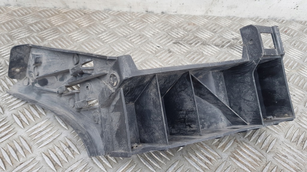 фото №9, Polo iv решётка бампера правая 6q6807376 задняя