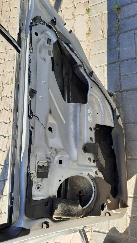 фото №5, Дверь задняя задние правое ford mondeo mk3 hb