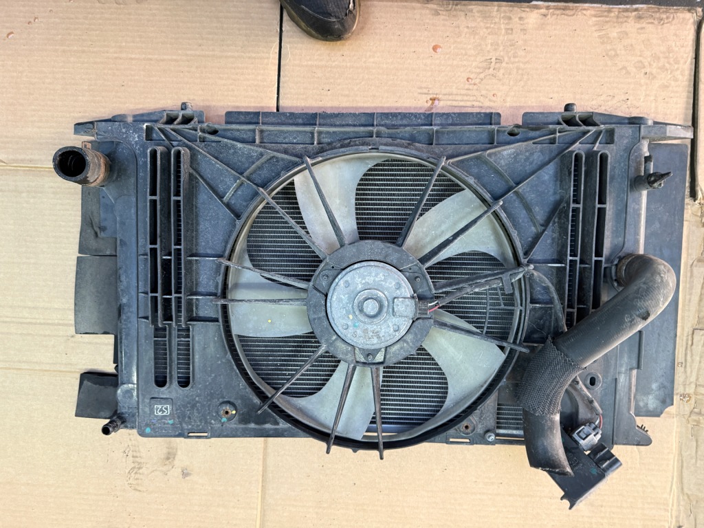 фото №1, Радіатор вентилятор toyota corolla e15 1.4 b