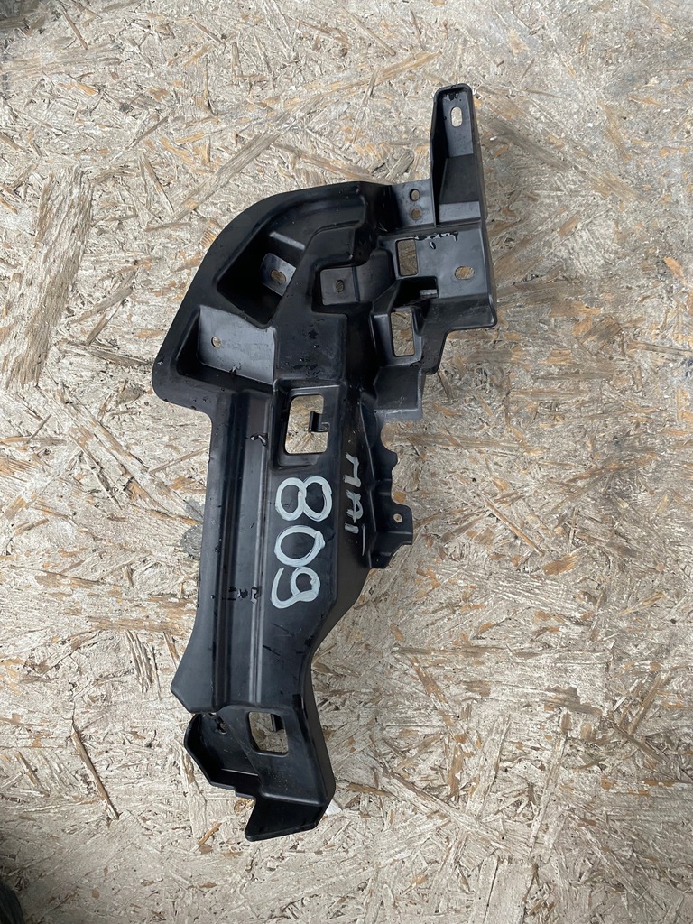 фото №1, Напрямна кронштейн бампера лівий перед mazda 2