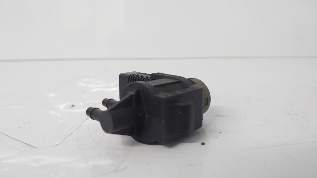 фото №1, Vw audi клапан вакуумa 1j0906283c