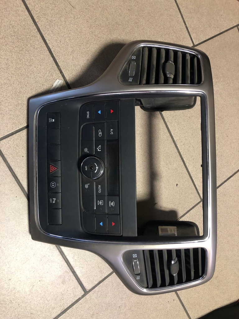 фото №1, Консоль jeep grand cherokee