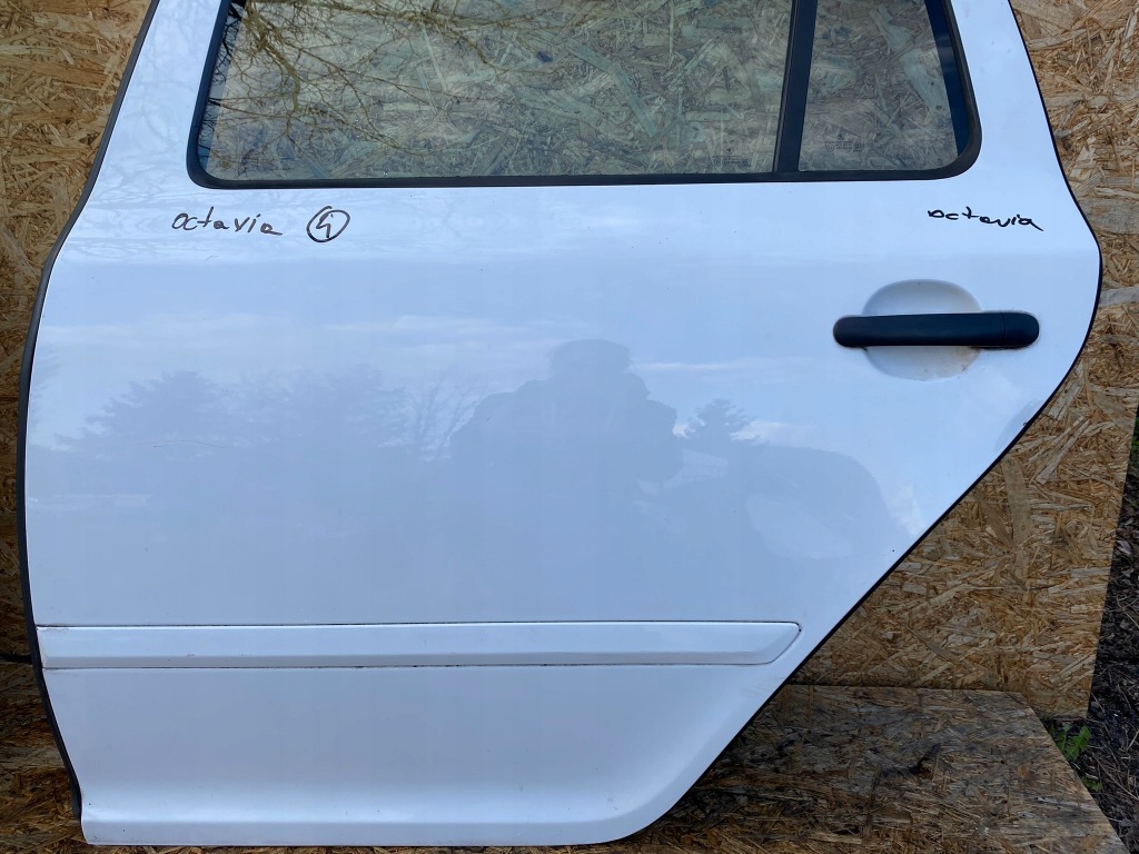 фото №10, Дверь задняя перед l p skoda octavia ii 1026 1z0