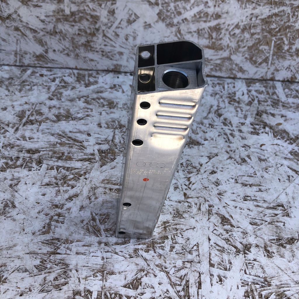 фото №1, Зона деформации задняя правый audi a4 b8 8k0