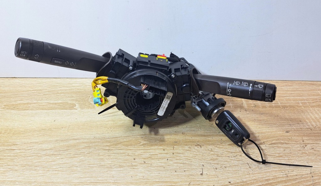 фото №1, Insignia a перемикач комбінований стрічка замок запалювання ключ комплект 20817721 #