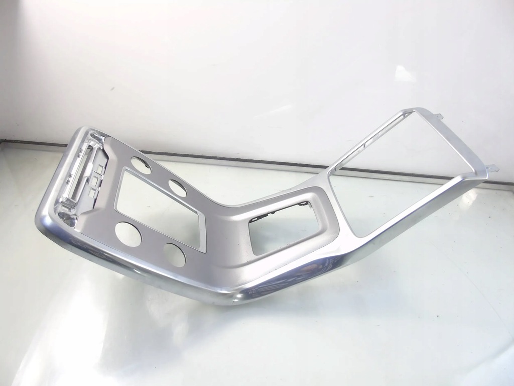 фото №1, Рамка консоль dekor volvo v70 iii s80 ii lift 31291379