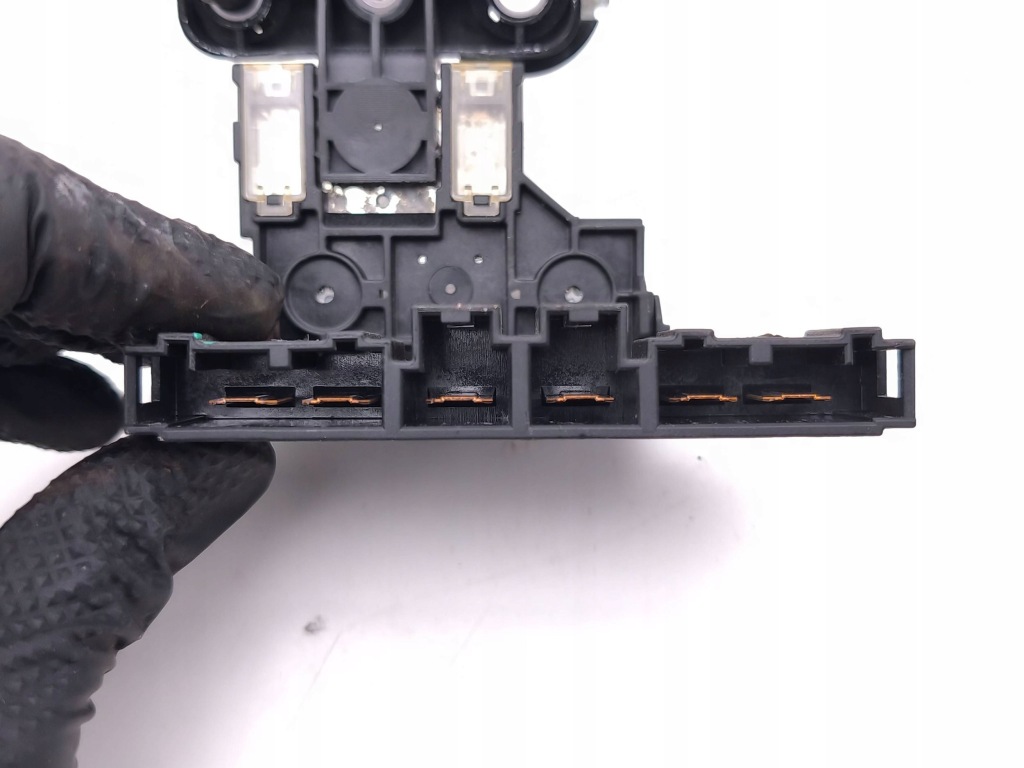 Renault arkana клема піротехнічна 2023 Зі Шроту