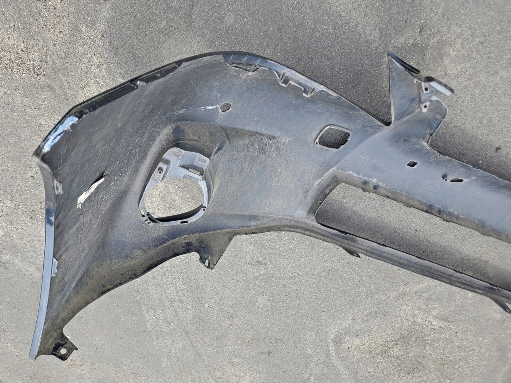 фото №10, Бампер передній lexus ct 200h przed liftem 2010-13