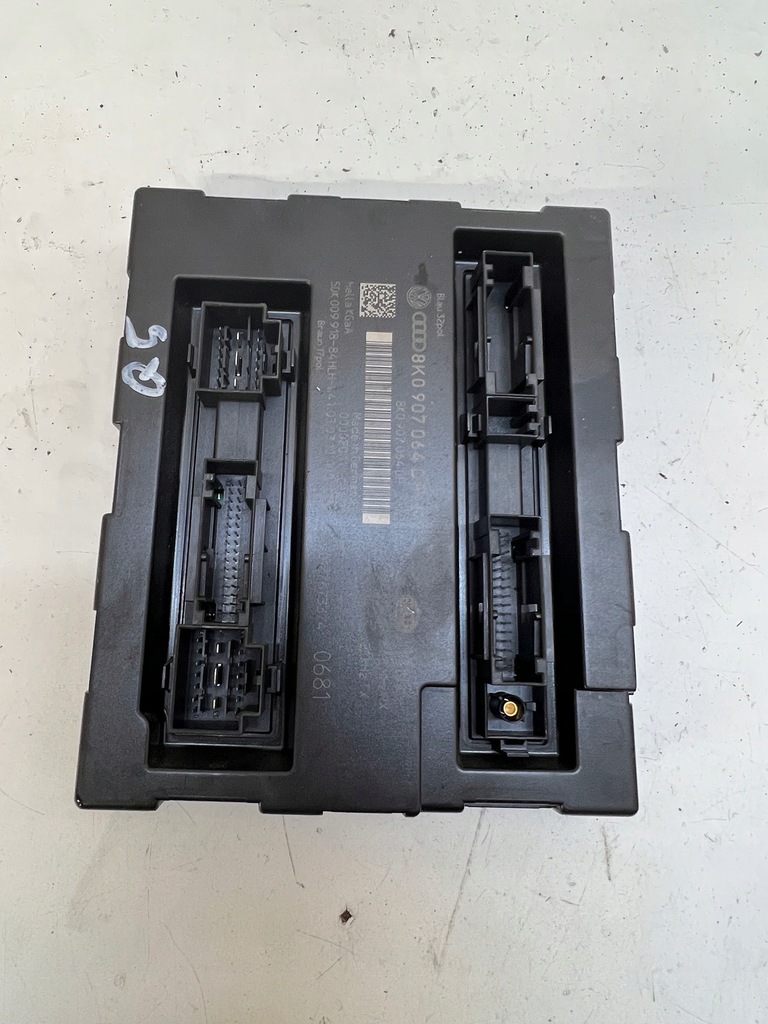 фото №1, Модуль комфорта audi q5 8k0907064dp