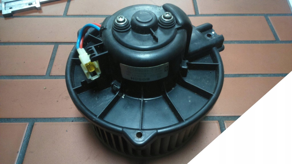 Купити Carisma s40 v40 95-04 вентилятор обдув вентилятор