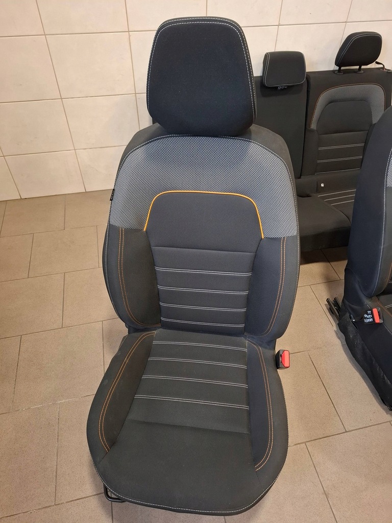 фото №6, Sandero iii stepway сиденья + заднее сиденье задняя