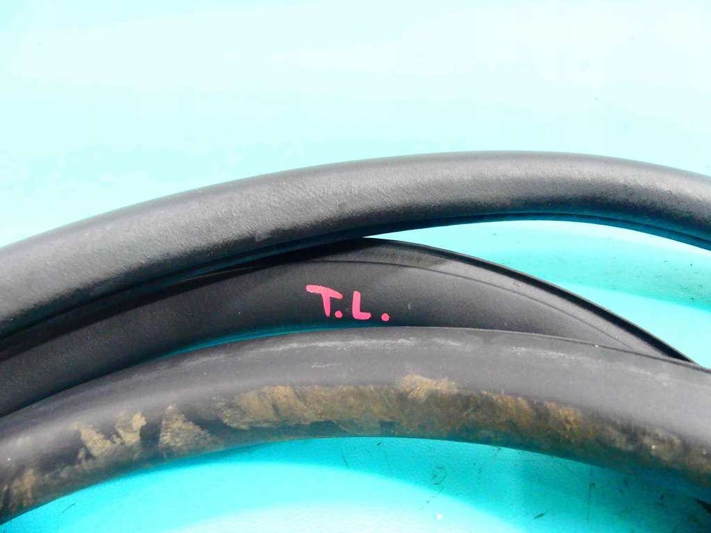 фото №2, Прокладка дверь задняя левая jeep renegade 14-