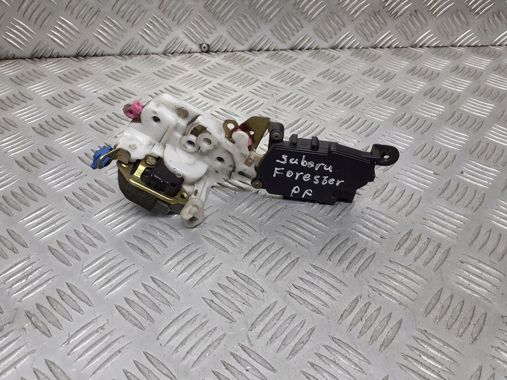 фото №4, Замок двері правий перед subaru forester