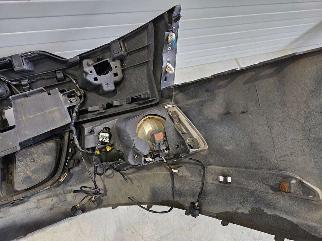 фото №16, Бампер передній перед citroen c5 iii ксенон