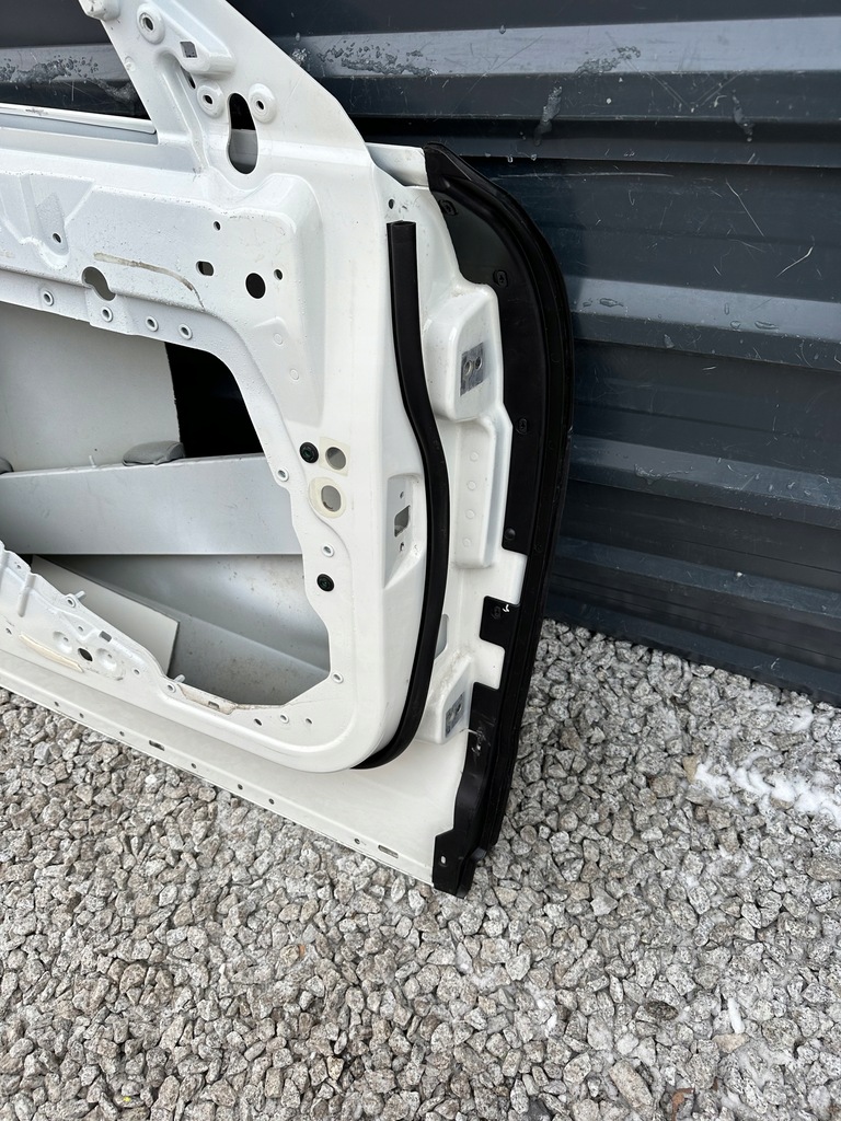 фото №11, Maserati levante 16r- дверь левая передние левый перед hp29049a