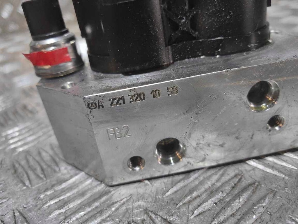 фото №3, Mercedes sl r231 221 216 блок клапанов клапаны abc