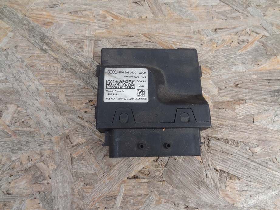 фото №1, Модуль блок управления насоса топлива 4m0906093c audi q7