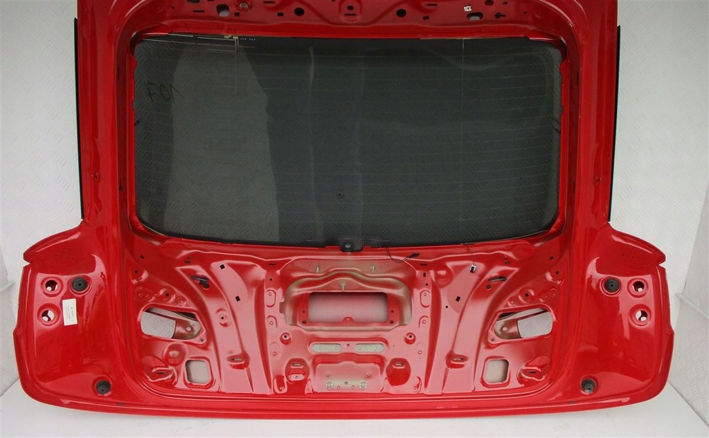 фото №16, Крышка багажника багажника стекло audi q3 8u rsq3 lz3m misano