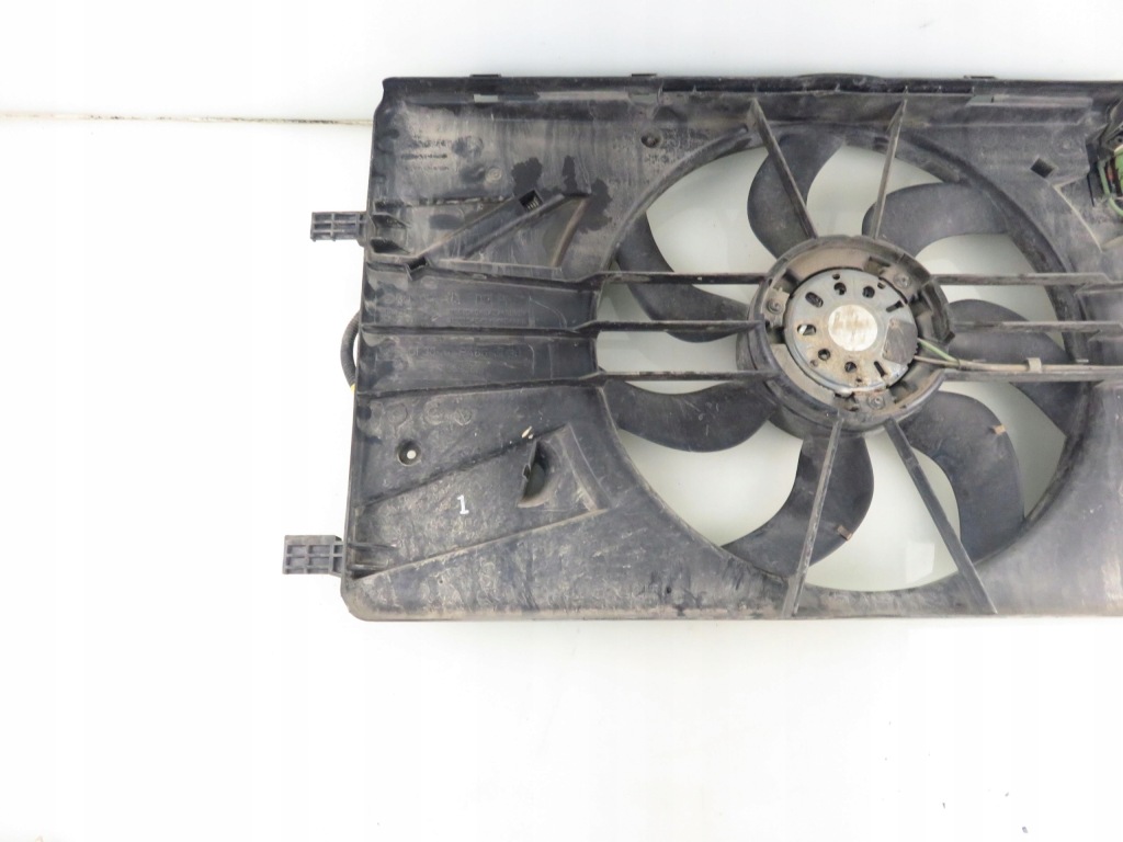 Вентилятор радиатора opel astra j 1.7 cdti 13352273 Недорого