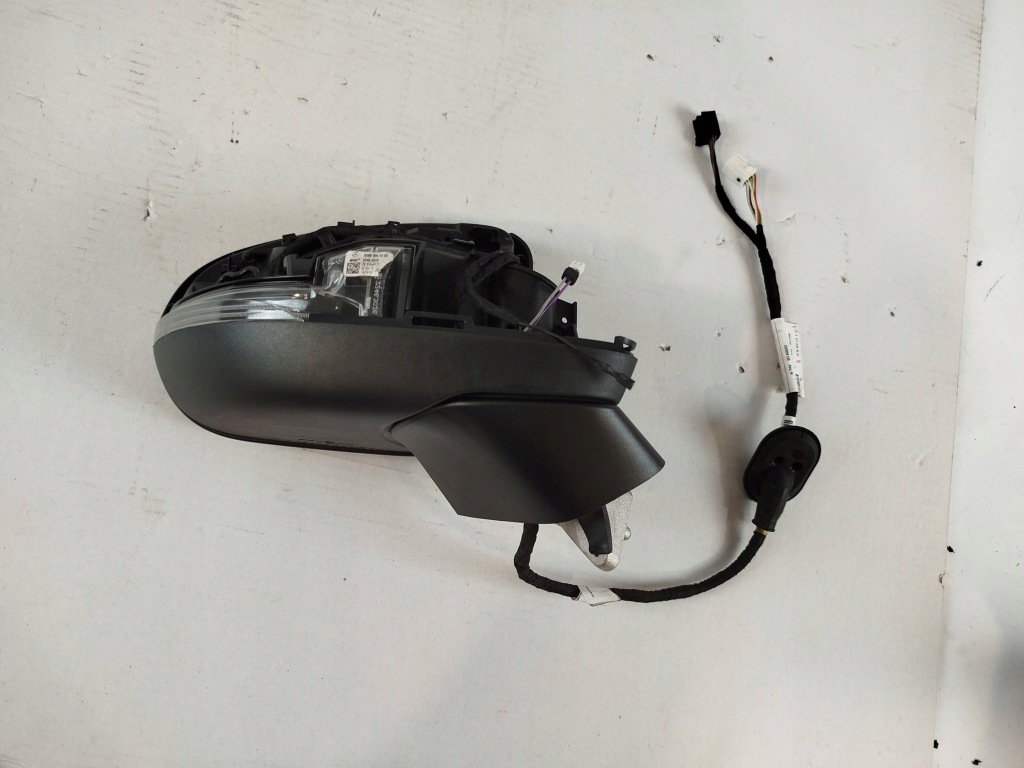 Електричний дзеркало бічний двері передніх праве mercedes-benz a w177 Недорого