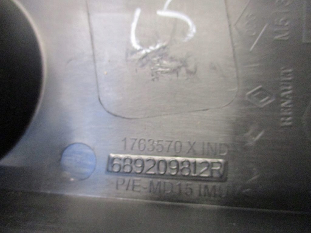 фото №8, Пластик захист консолі права renault scenic iv