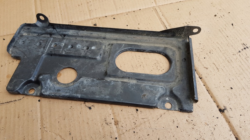 фото №8, Audi a6 c5 основание аккумулятор 1.9 tdi 2.5