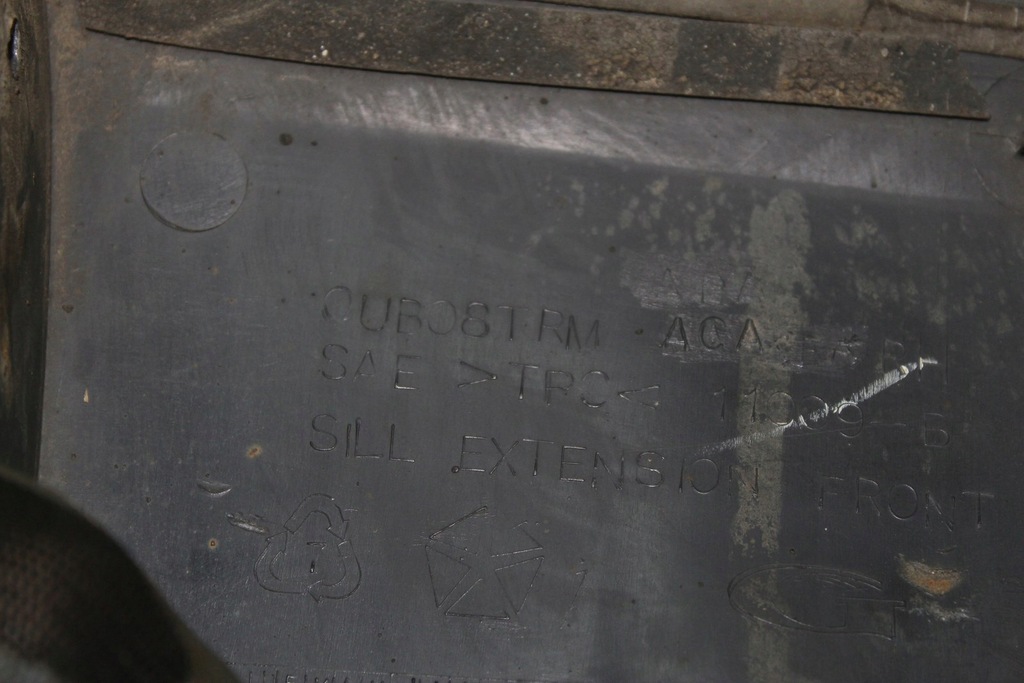 фото №11, Молдинг поріг правий bok бічна перед pacifica