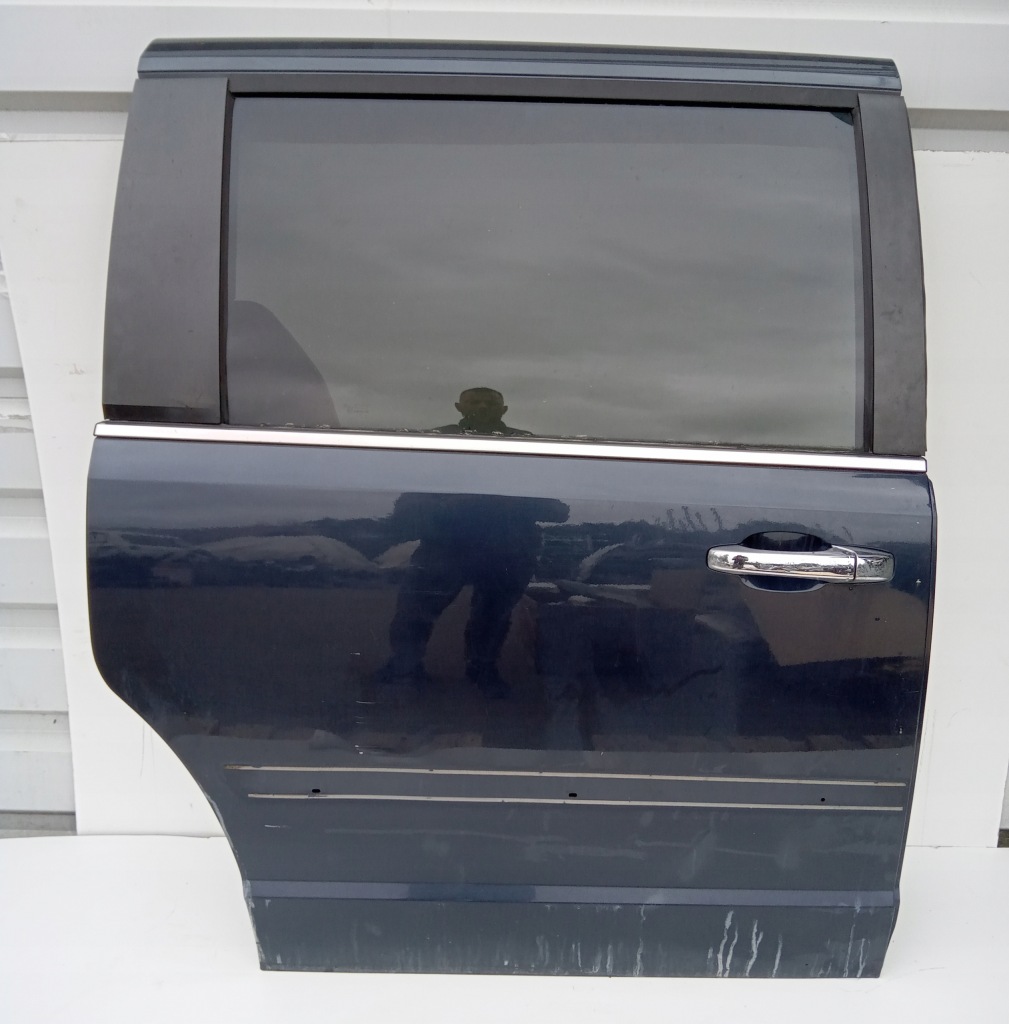 фото №3, Стекло боковая дверь правая задняя volkswagen routan