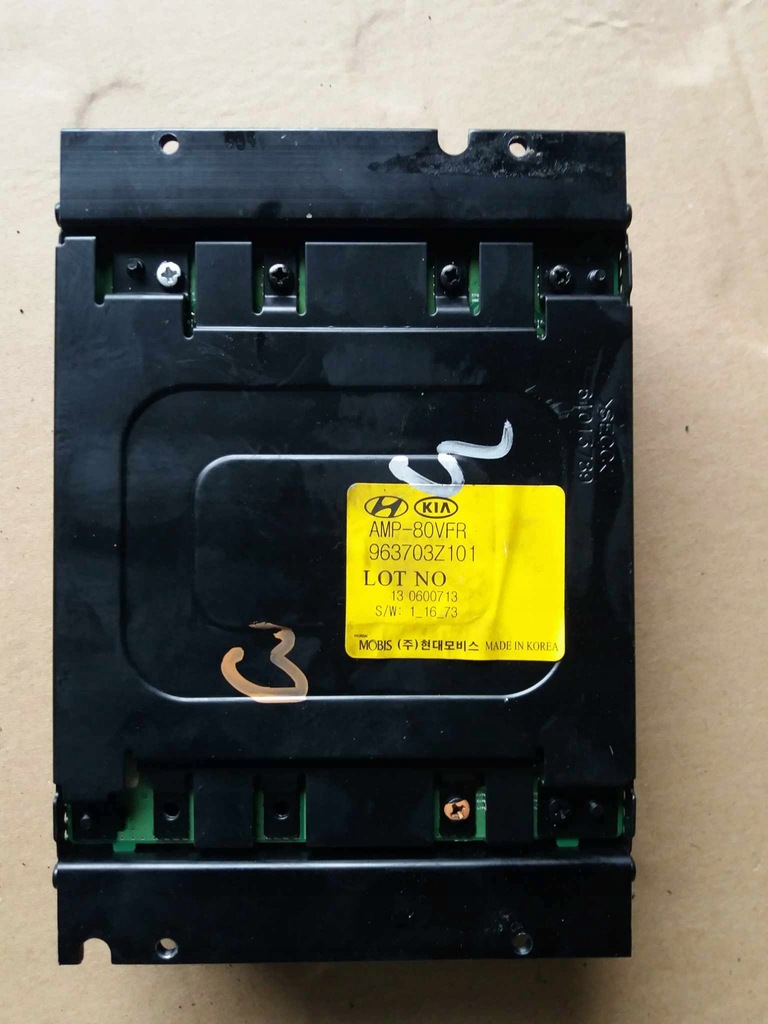 фото №1, Hyundai i40 модуль підсилювач