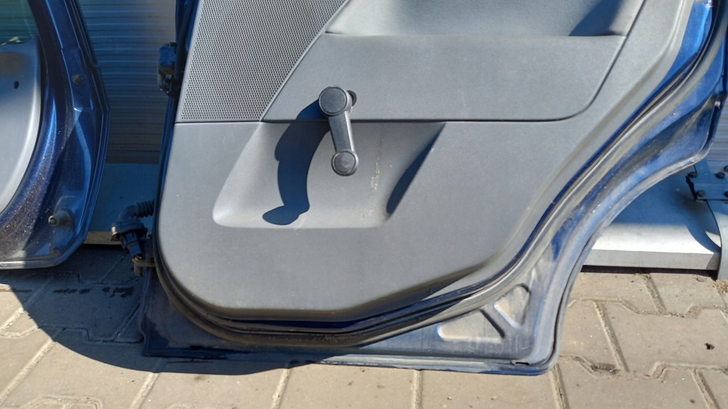 фото №11, Двері праве задня ford fiesta hb 03r