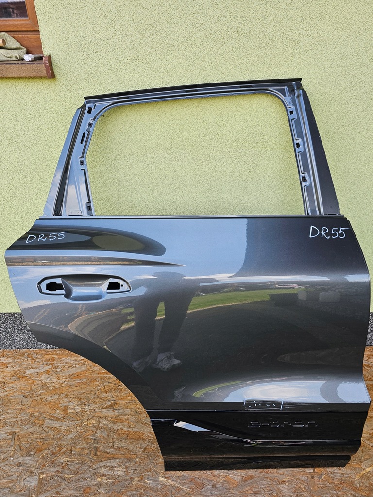 фото №1, Дверь audi q3 e-tron 85h новый model правое задняя