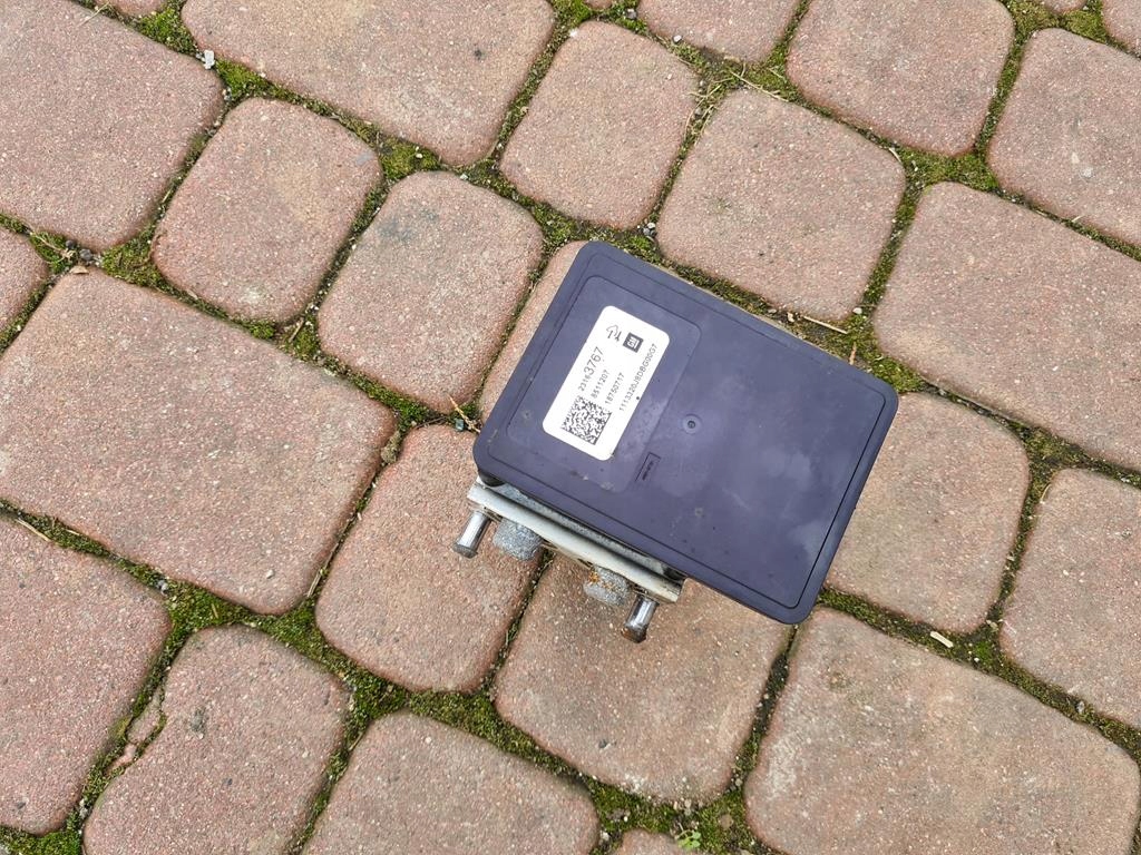 фото №1, Насос abs lift opel insignia 23163767