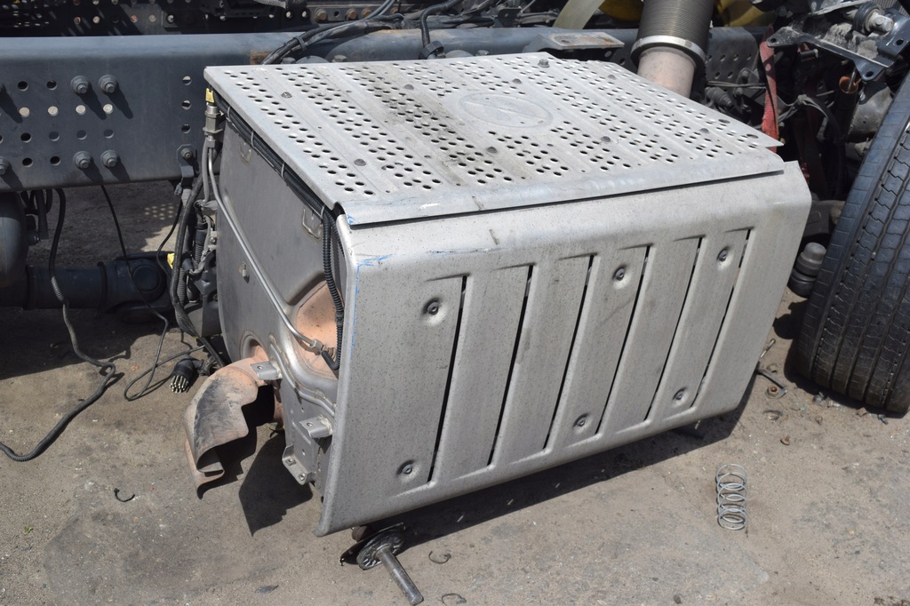 фото №5, Выхлоп mercedes actros mp4 euro6 420km 430km