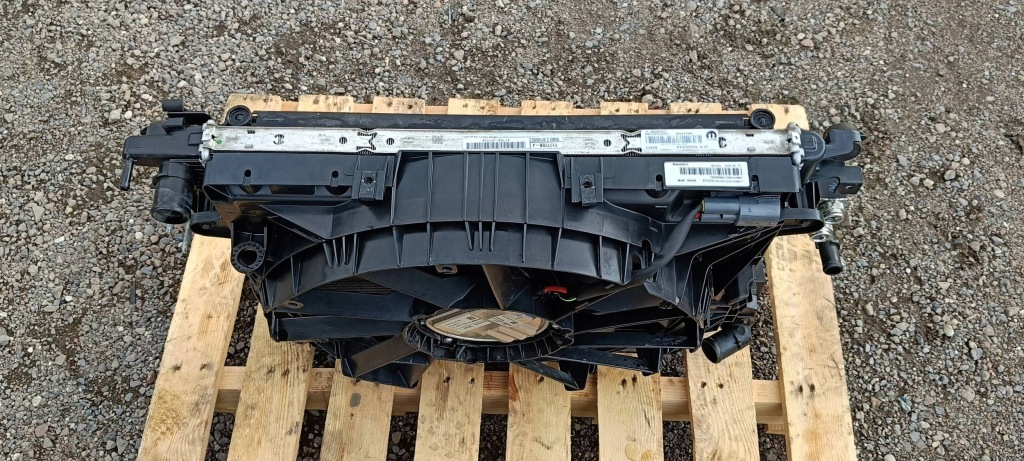 Радиатор радиатор комплект вентилятор jeep wrangler 2.0 2018- Киев