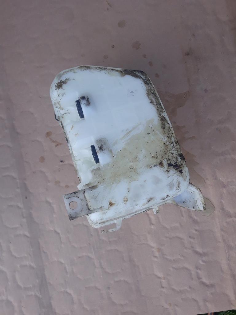 фото №5, Бачок омивача suzuki grand vitara 98-03