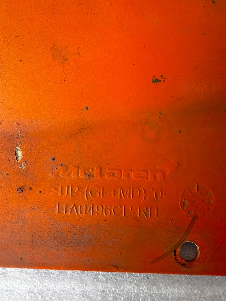 фото №8, Правий задній крила нижній панель mclaren 650s