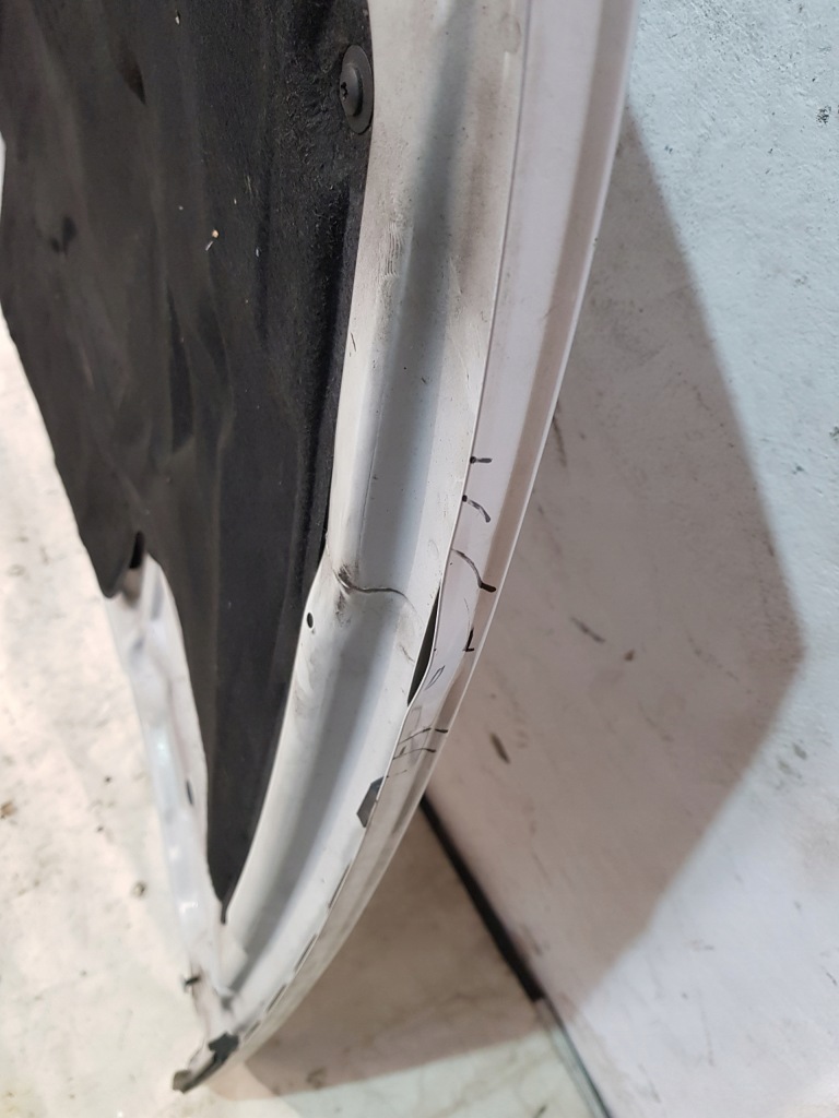 Капот крышка двигателя bmw 5 e39 eur titansilber металлик рестайлинг в Украине