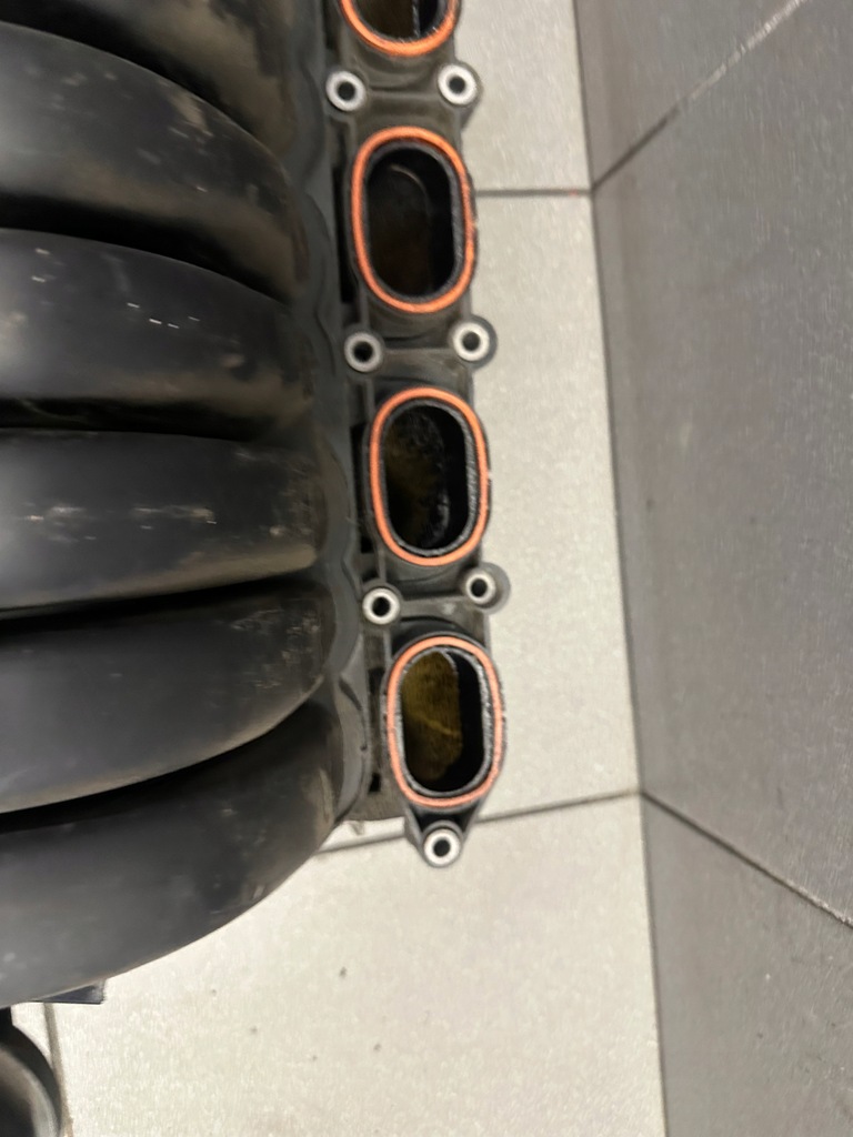 фото №9, Колектор всмоктуючий audi a8 d4 4.2 fsi cdra 079133185cj