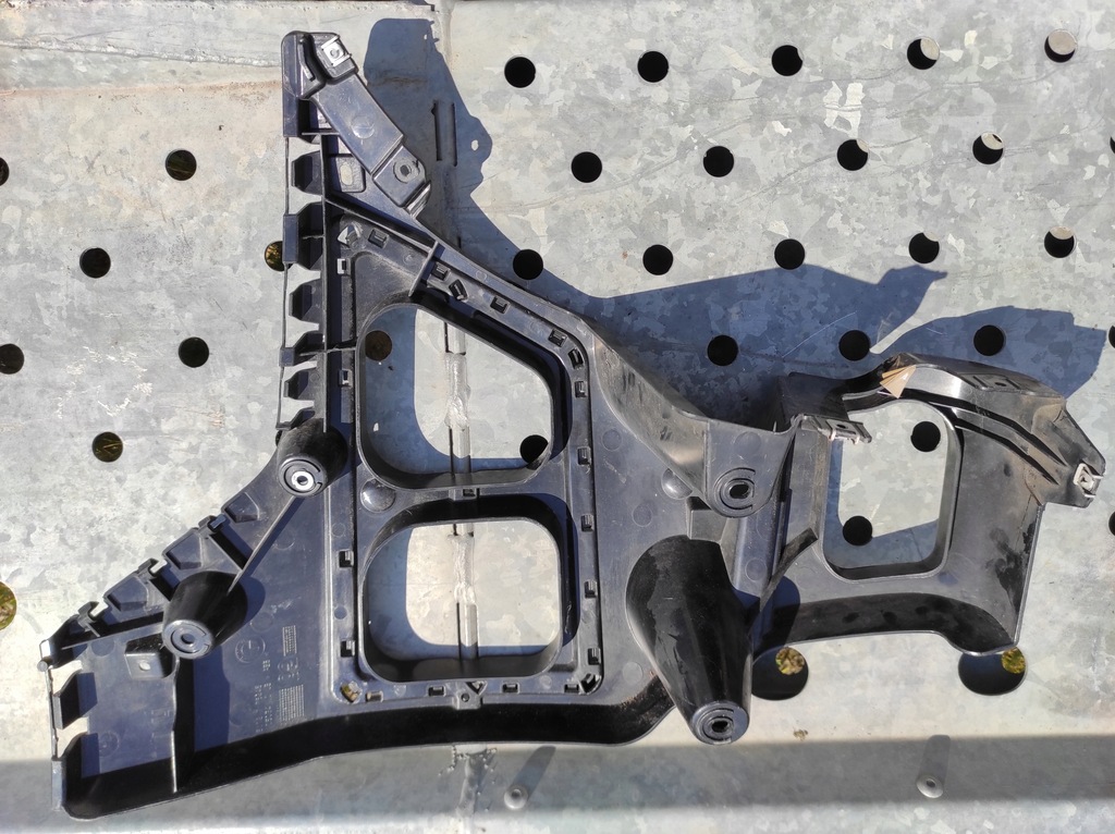 фото №7, Напрямна бампера правий задня bmw x6 e70 51127176246