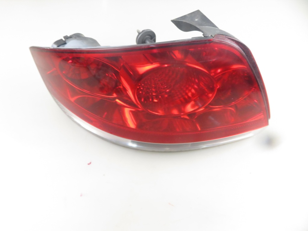 фото №1, Лампа левая задняя fiat linea 51753758