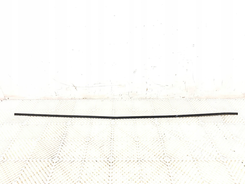 Купити Молдинг дахова права lexus ct 1.8 99km профіль