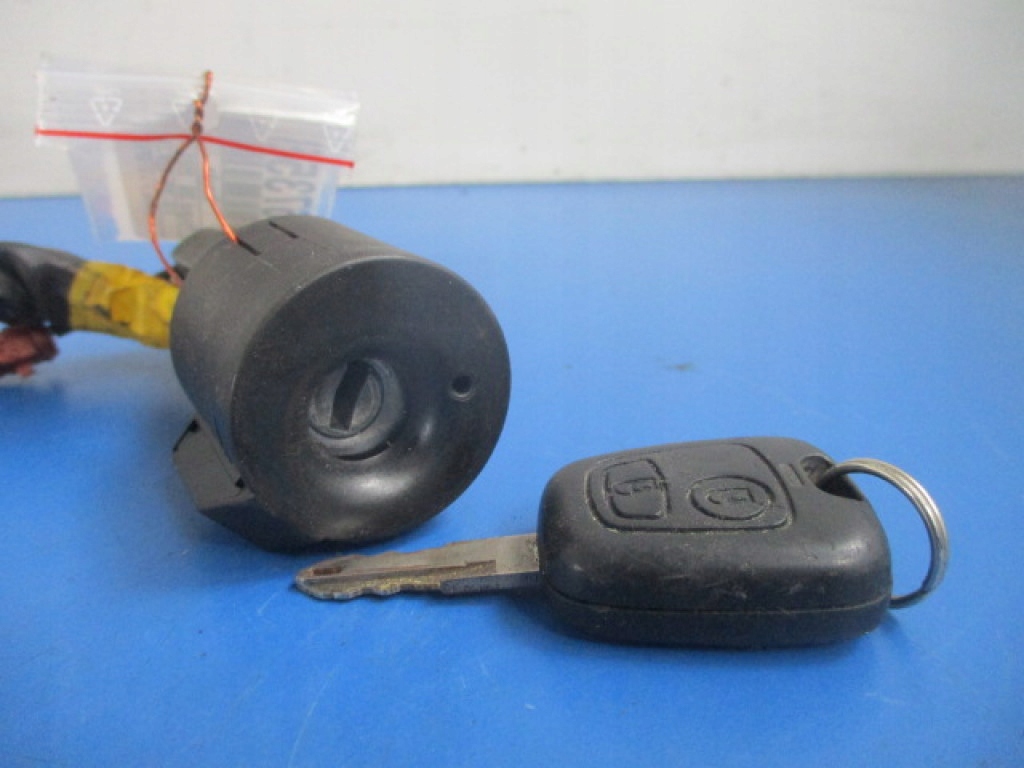 фото №5, Peugeot 206 i lift 1.4 75km замок зажигания. иммобилайзер psa 9627269180