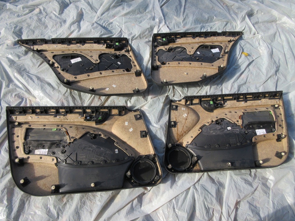 фото №16, Обшивки дверь 4szt. bmw e46 sedan 8217203 8213919