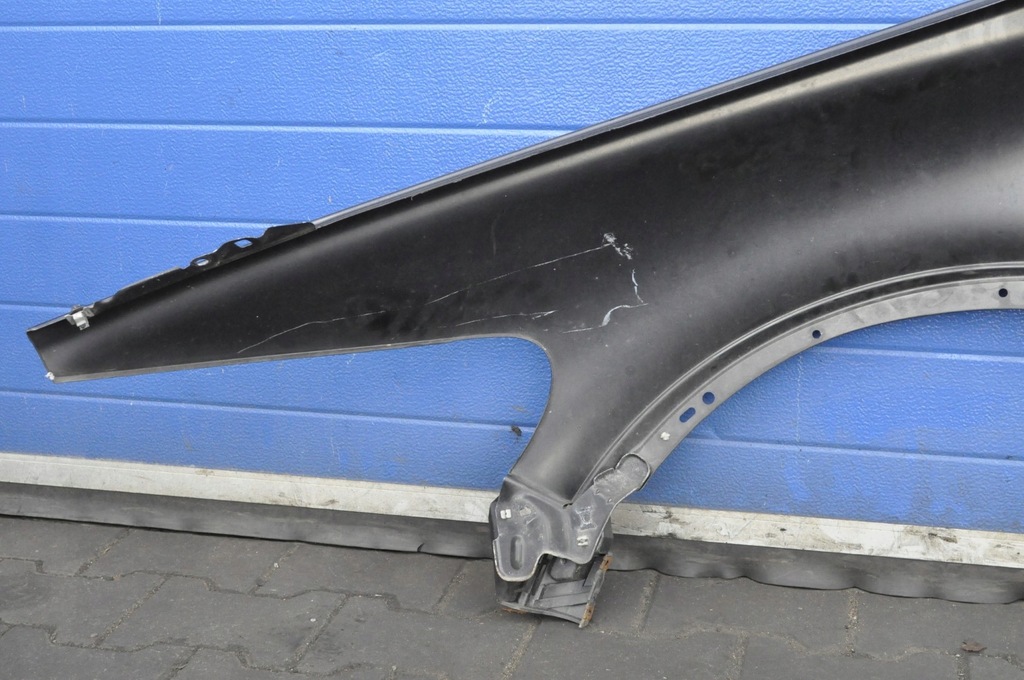 фото №7, Volvo c30 крила правий перед передній 30655936