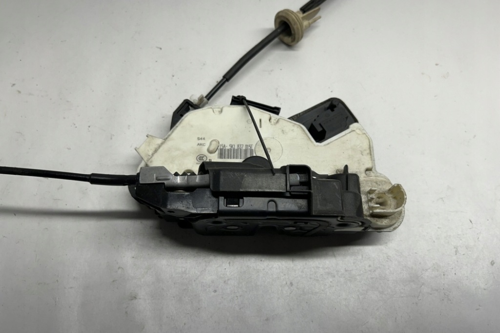 фото №10, Замок лівих передніх двері vw jetta mk6 162, 163 5k1837015e 1.8l