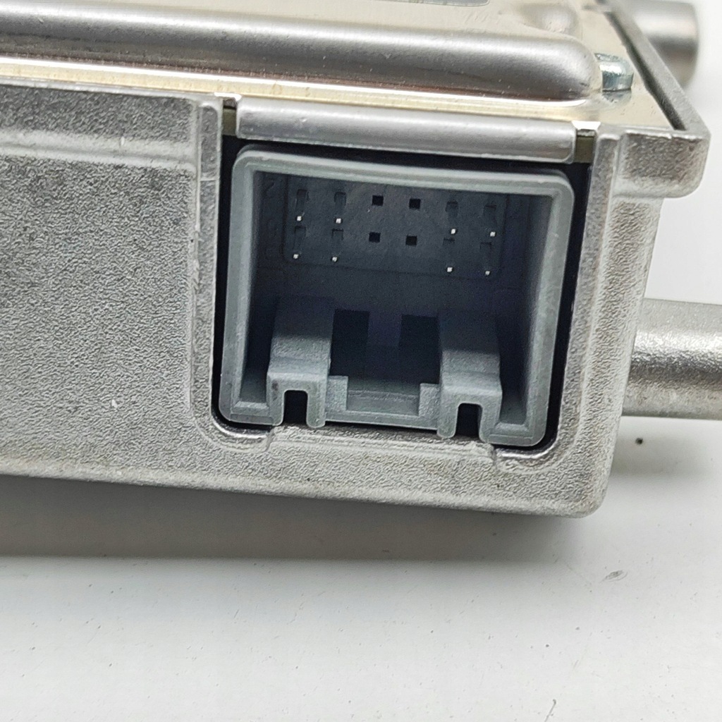 фото №8, Skoda enyaq iv 2024 камера стекло передней / лобовое