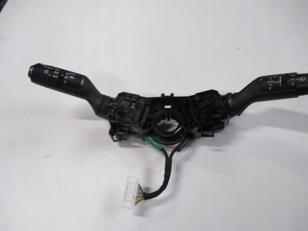 фото №1, Переключатели pod руль lexus ux