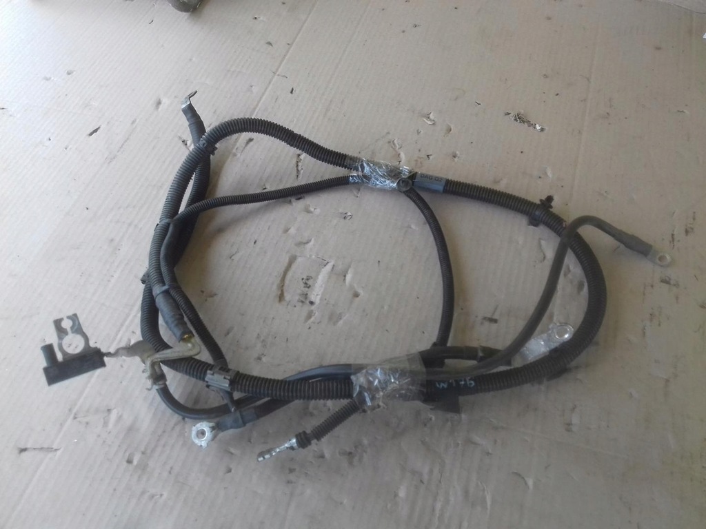 фото №9, Електропроводка генератора mercedes w176 a2465400308