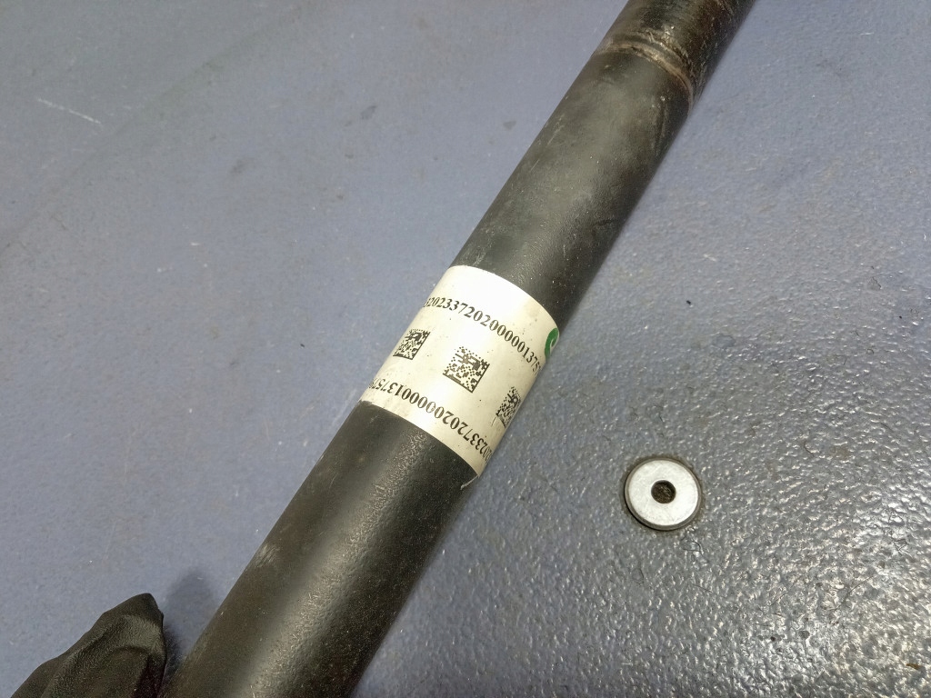 фото №7, Mercedes gle w292 3.0 b 390 km приводной вал правая задняя задняя a1663504500